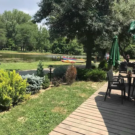 Regina's Luxury Апартаменти *